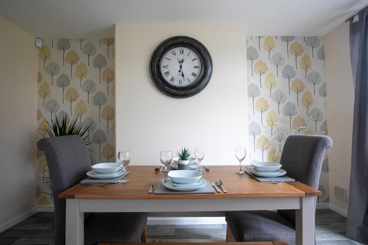 Ludlow Drive 3 Bed Contractor Family Town House In Melton Mowbray Extérieur photo